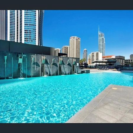 Circle On Cavill Free Parking Apartment Gold Coast Bagian luar foto