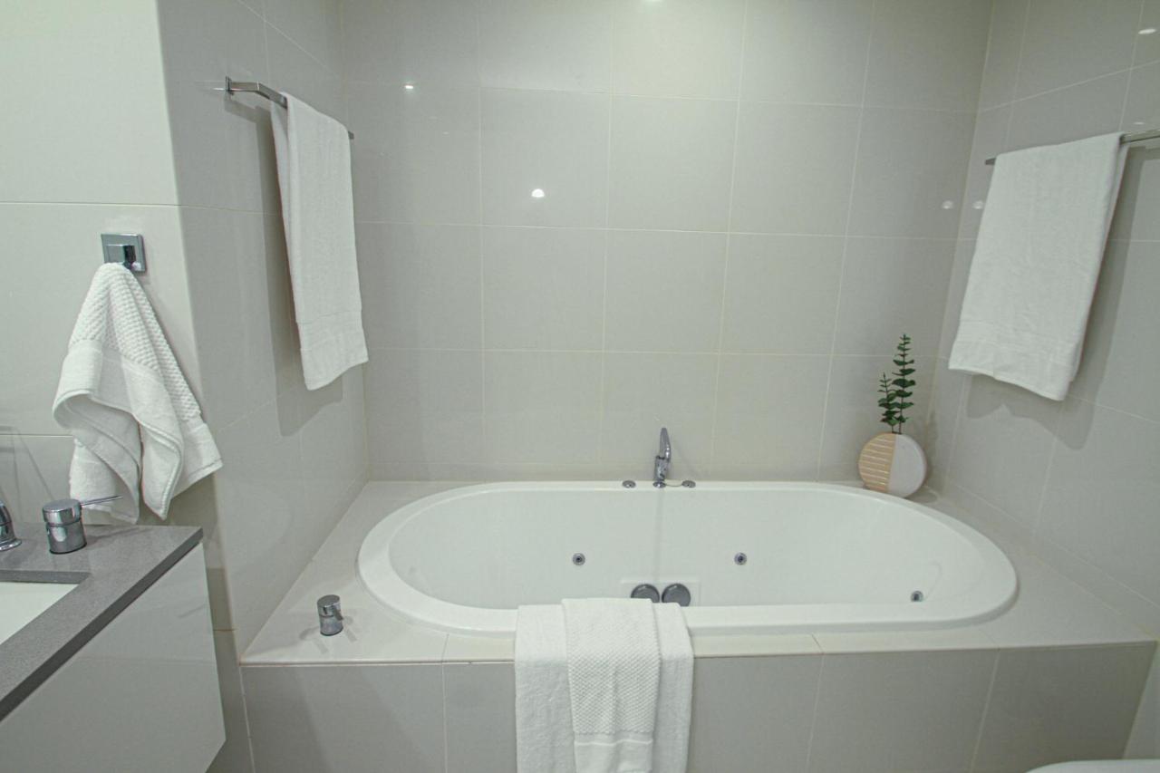 Circle On Cavill Free Parking Apartment Gold Coast Bagian luar foto
