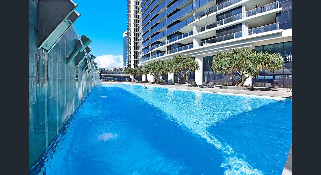 Circle On Cavill Free Parking Apartment Gold Coast Bagian luar foto